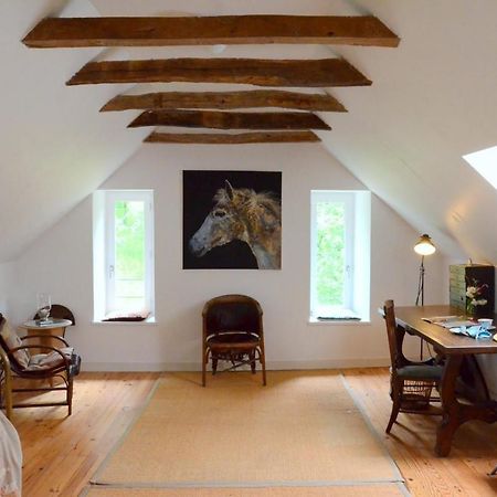 Le Couvent Bed & Breakfast Saint-Just-sur-Viaur Екстериор снимка