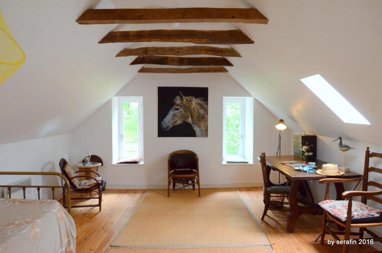 Le Couvent Bed & Breakfast Saint-Just-sur-Viaur Екстериор снимка