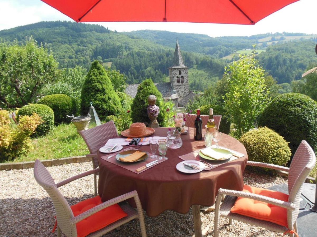 Le Couvent Bed & Breakfast Saint-Just-sur-Viaur Екстериор снимка