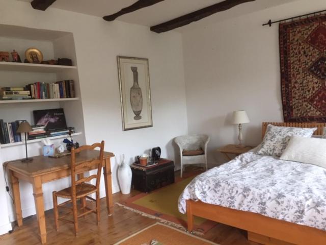 Le Couvent Bed & Breakfast Saint-Just-sur-Viaur Екстериор снимка
